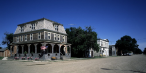 North Dakota hotel under blue sky